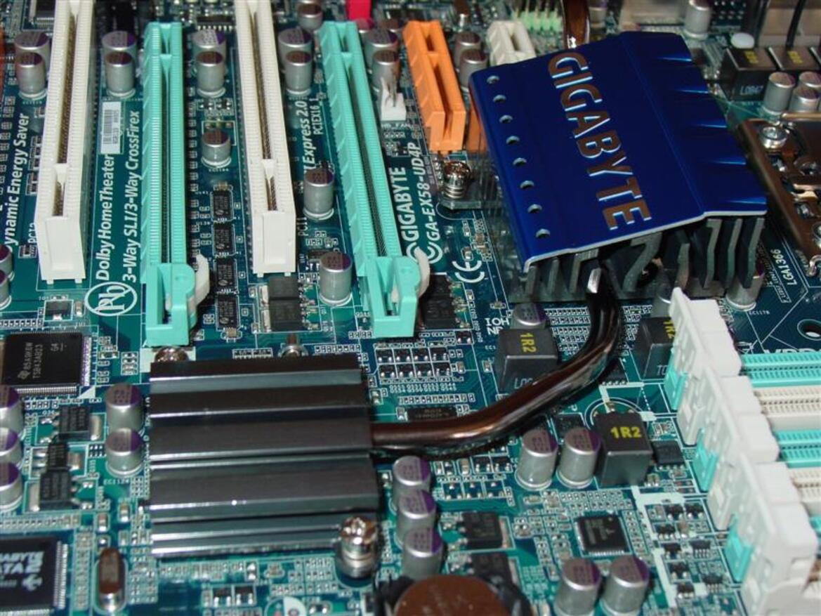 X58 for the Masses: Gigabyte's EX58-UD3R & EX58-UD4P