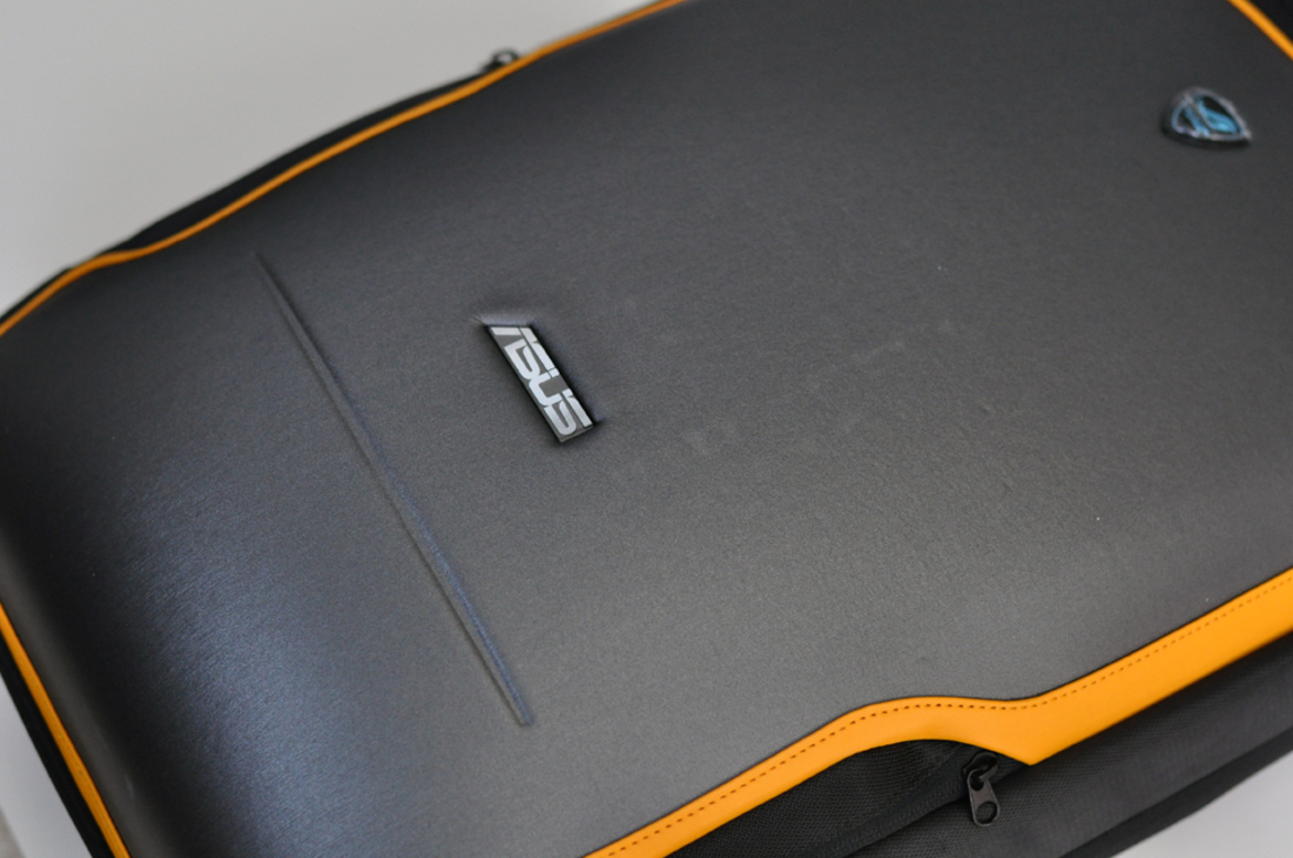 Asus W90Vp 18.4" Gaming Notebook