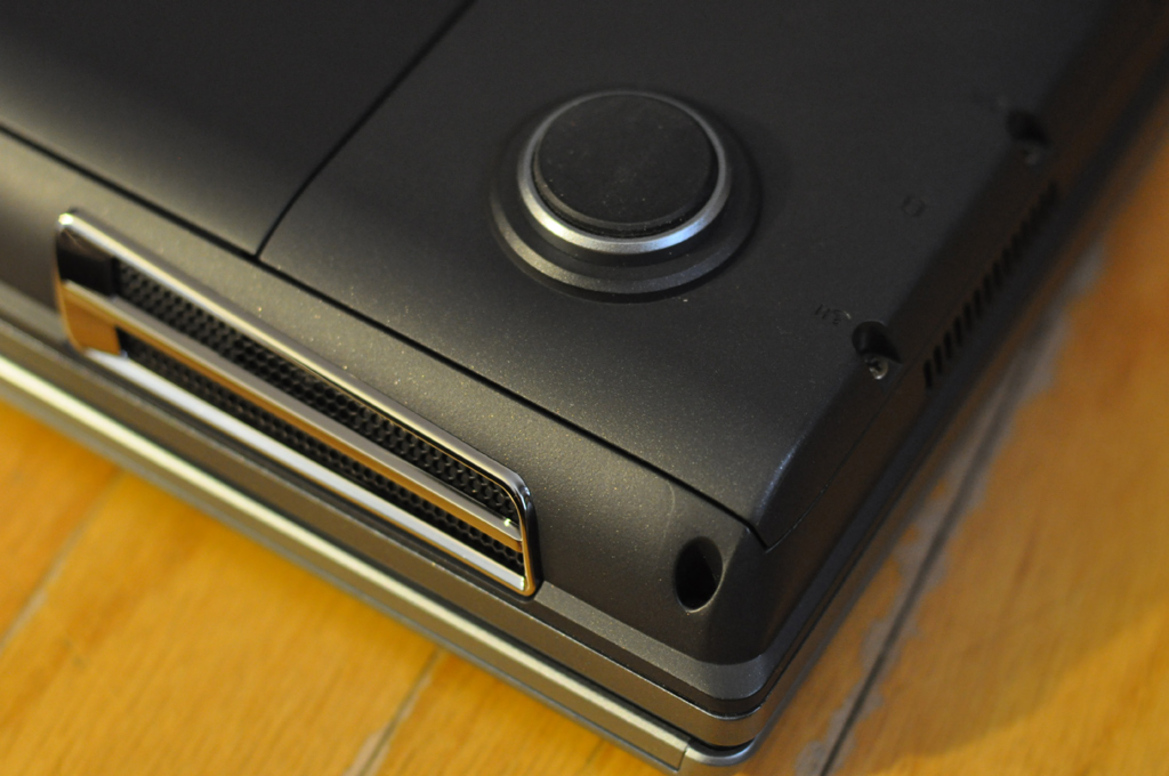 Asus W90Vp 18.4" Gaming Notebook