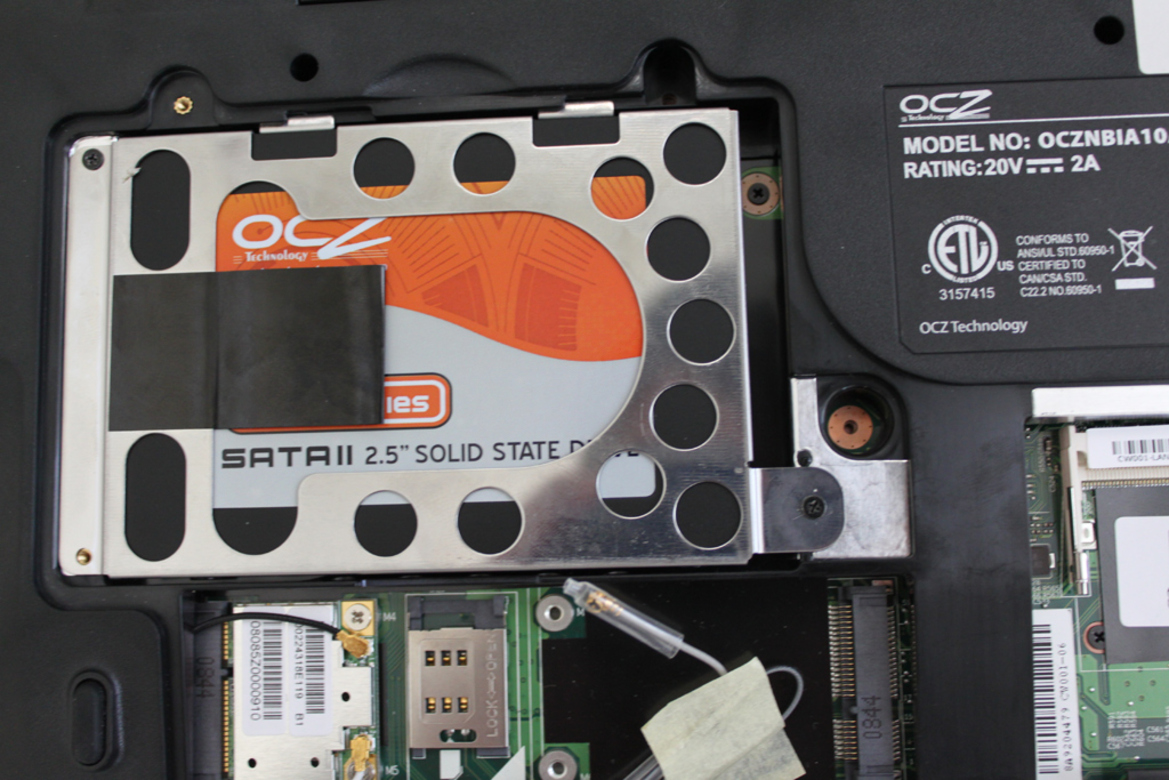 OCZ Technology Neutrino Netbook Review