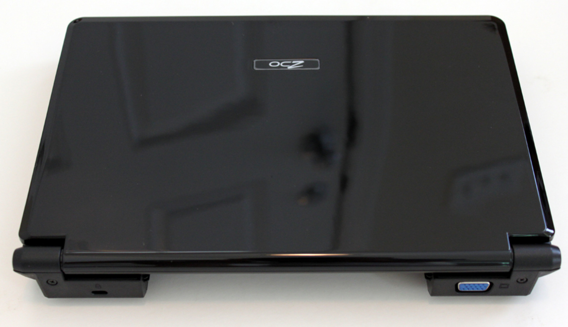 OCZ Technology Neutrino Netbook Review