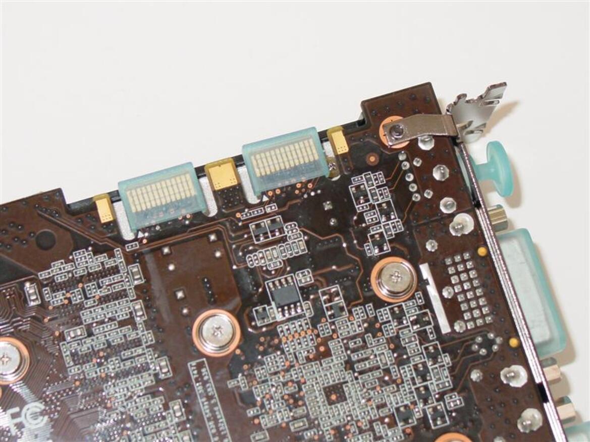 GeForce GTX 275 and Radeon HD 4890 Round-Up