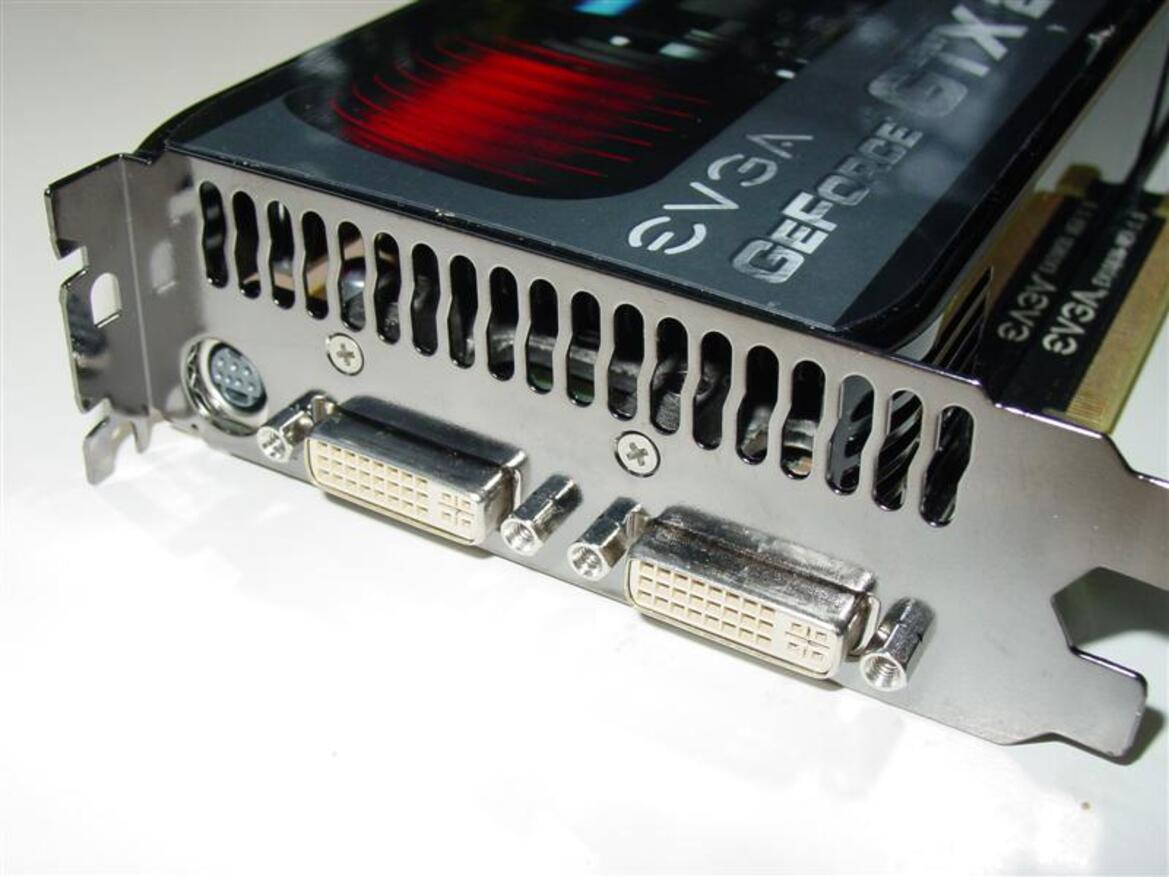 GeForce GTX 275 and Radeon HD 4890 Round-Up
