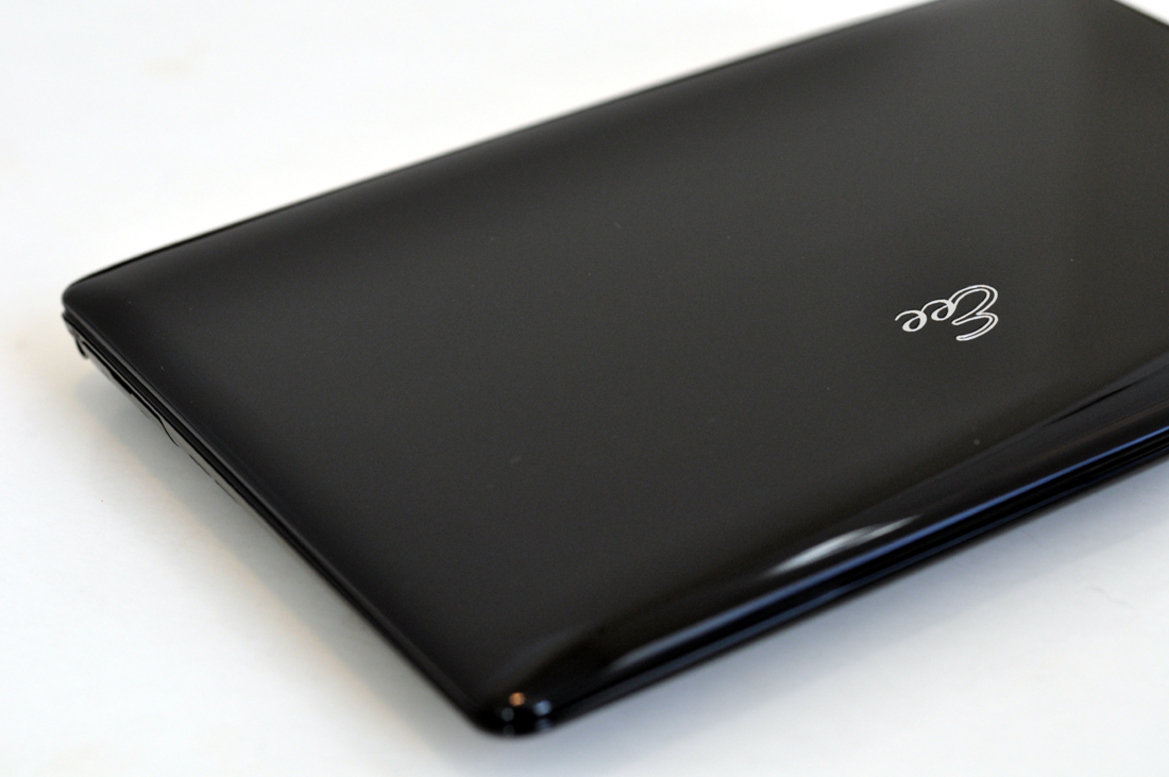 Asus Eee PC 1008HA "Seashell" Review