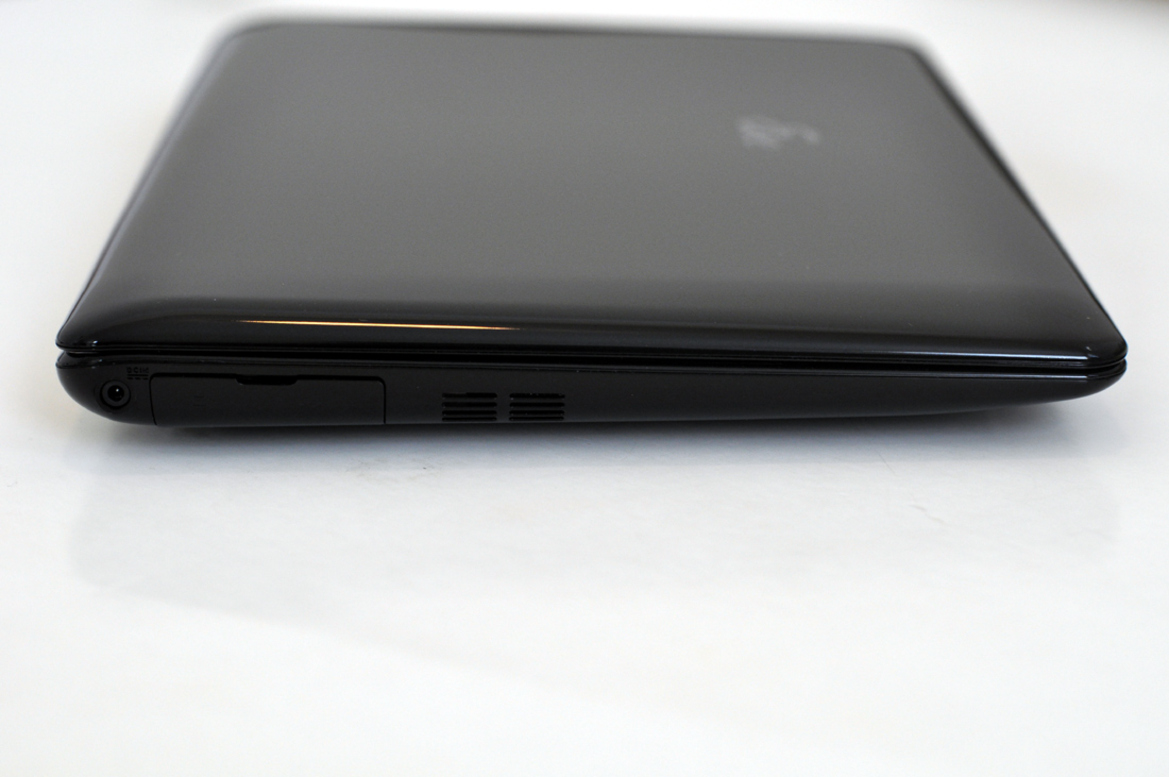 Asus Eee PC 1008HA "Seashell" Review
