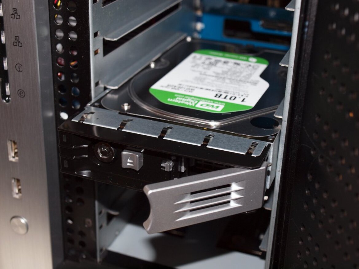 Thecus N7700 Network Attached Storage Server