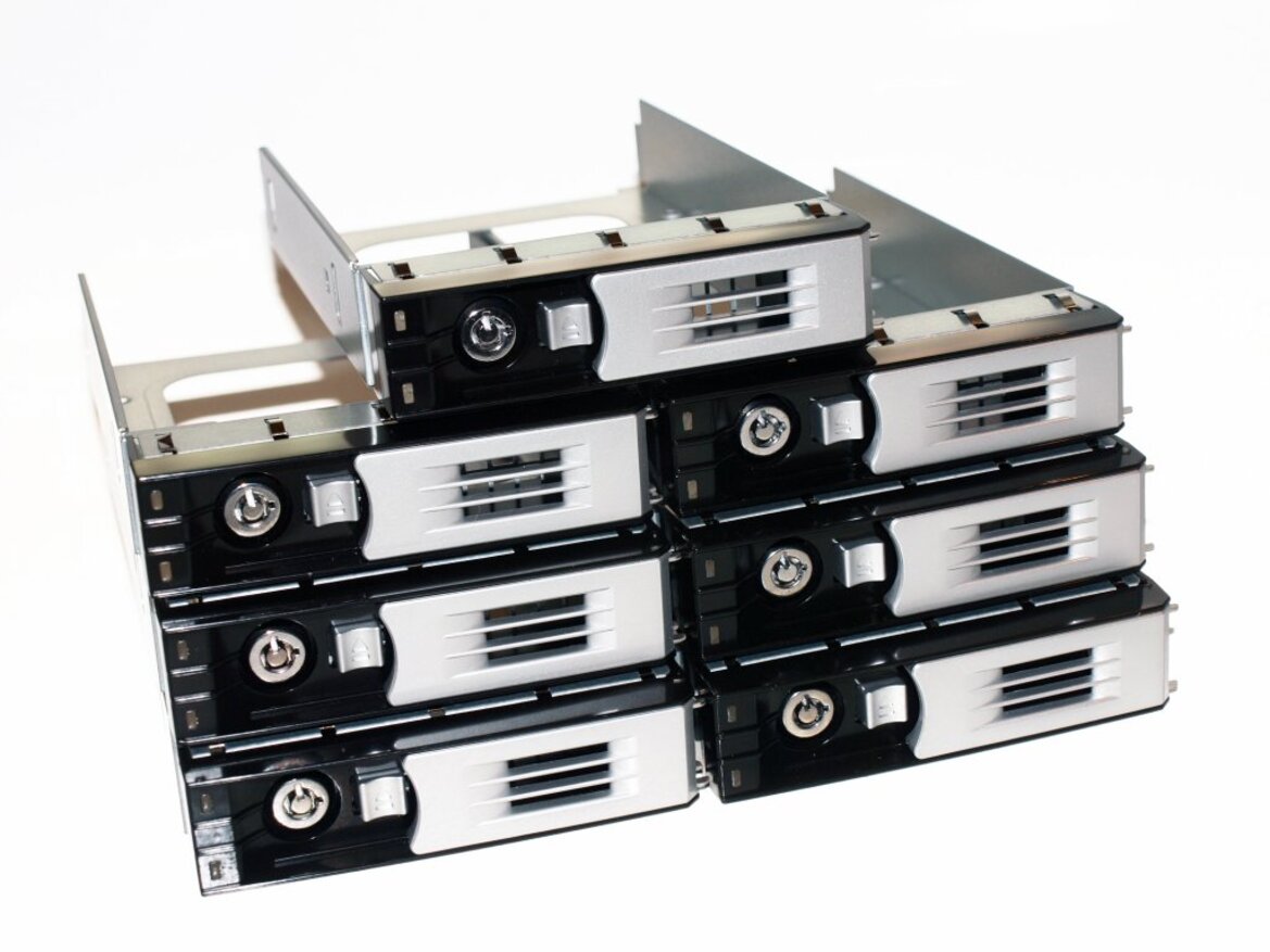 Thecus N7700 Network Attached Storage Server