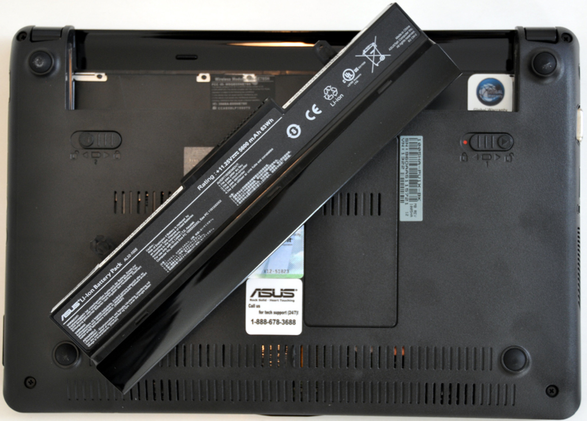 Asus Eee PC 1005HA Seashell Review