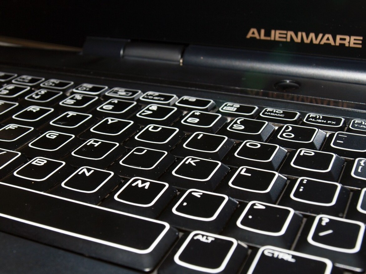 Alienware M17x Dual-GPU Gaming Notebook Review