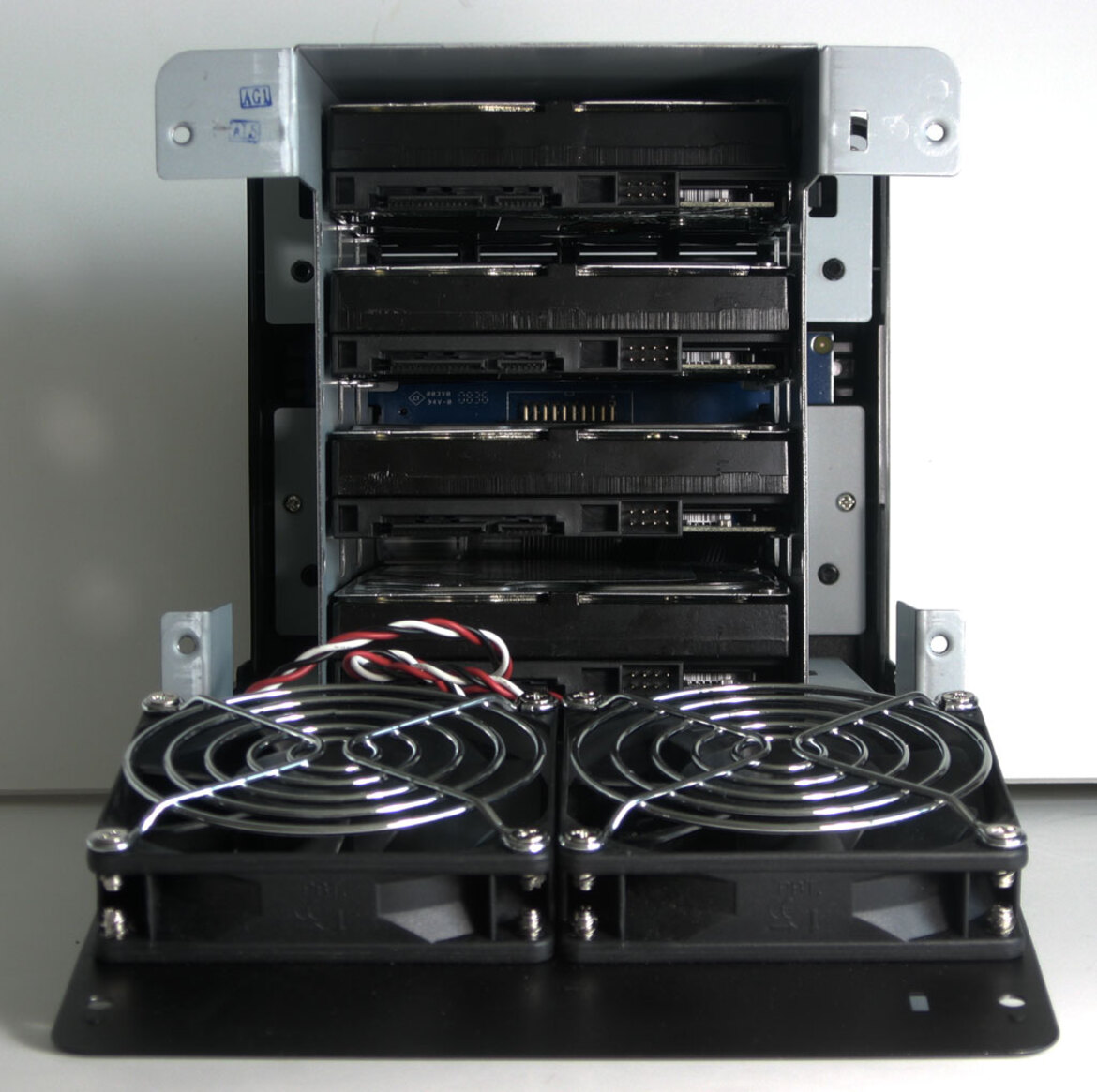 Synology Disk Station DS409+ NAS Device