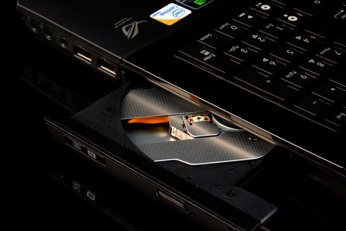 Asus G51VX-RX05 Gaming Notebook Review