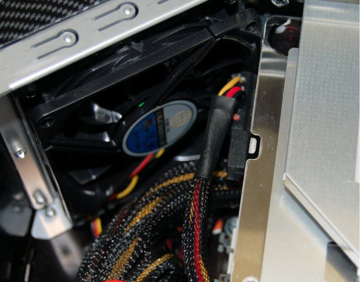 AVA Direct Custom GT3 SFF Gaming System Review