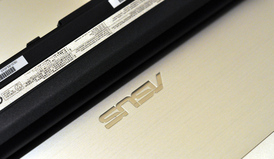 Asus 13.3" UL30A CULV Notebook Review