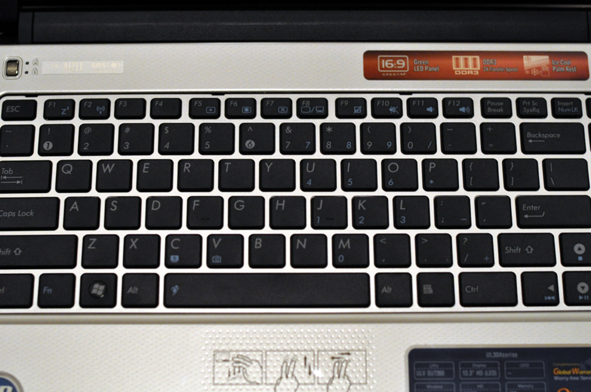 Asus 13.3" UL30A CULV Notebook Review