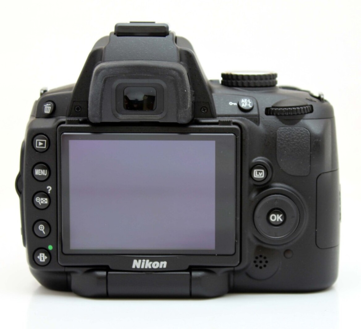 Nikon D5000 DSLR Review