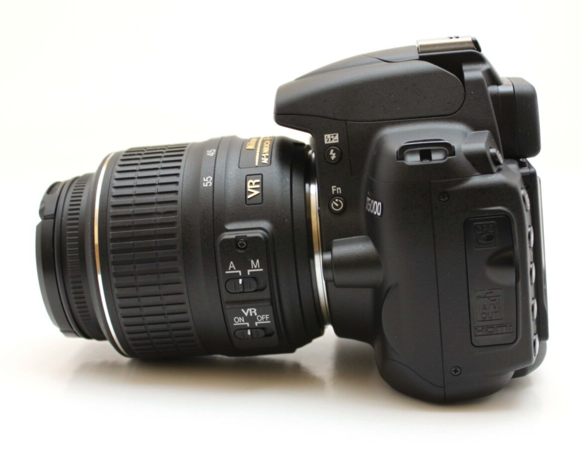 Nikon D5000 DSLR Review