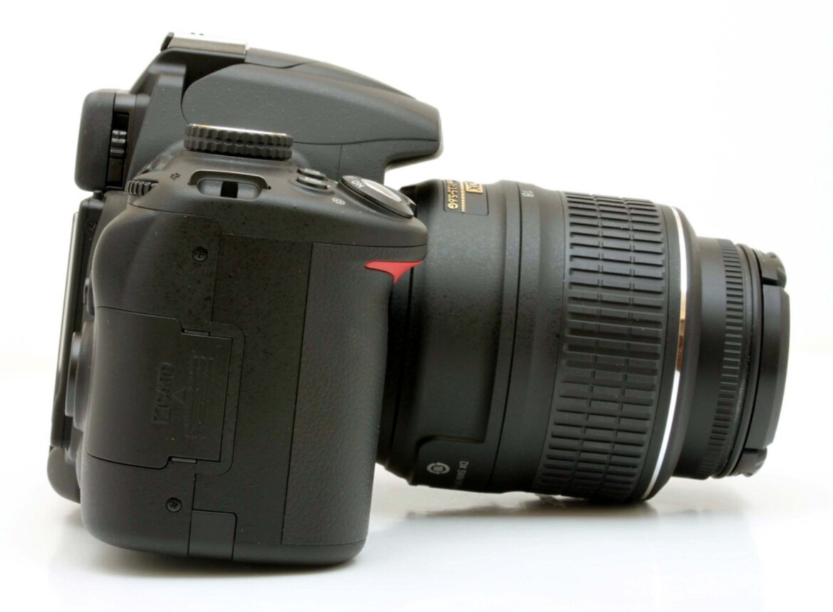 Nikon D5000 DSLR Review