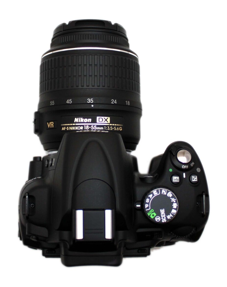 Nikon D5000 DSLR Review