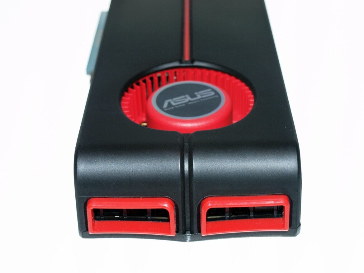 Asus EAH5870 Radeon HD 5870 Review