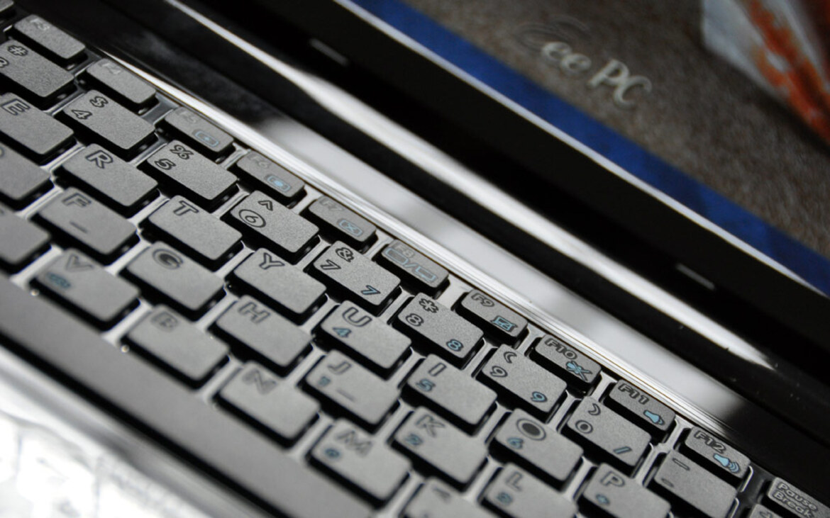Asus Ion-Powered Eee PC 1201N Review