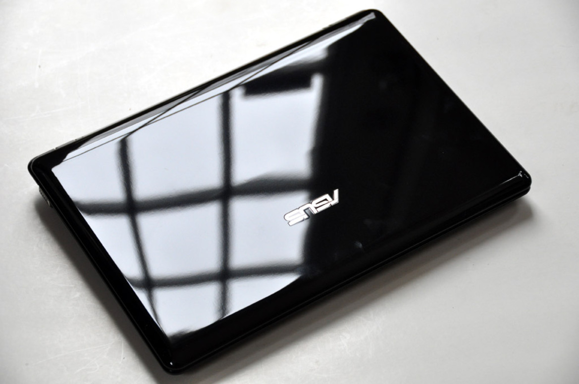 Asus Ion-Powered Eee PC 1201N Review