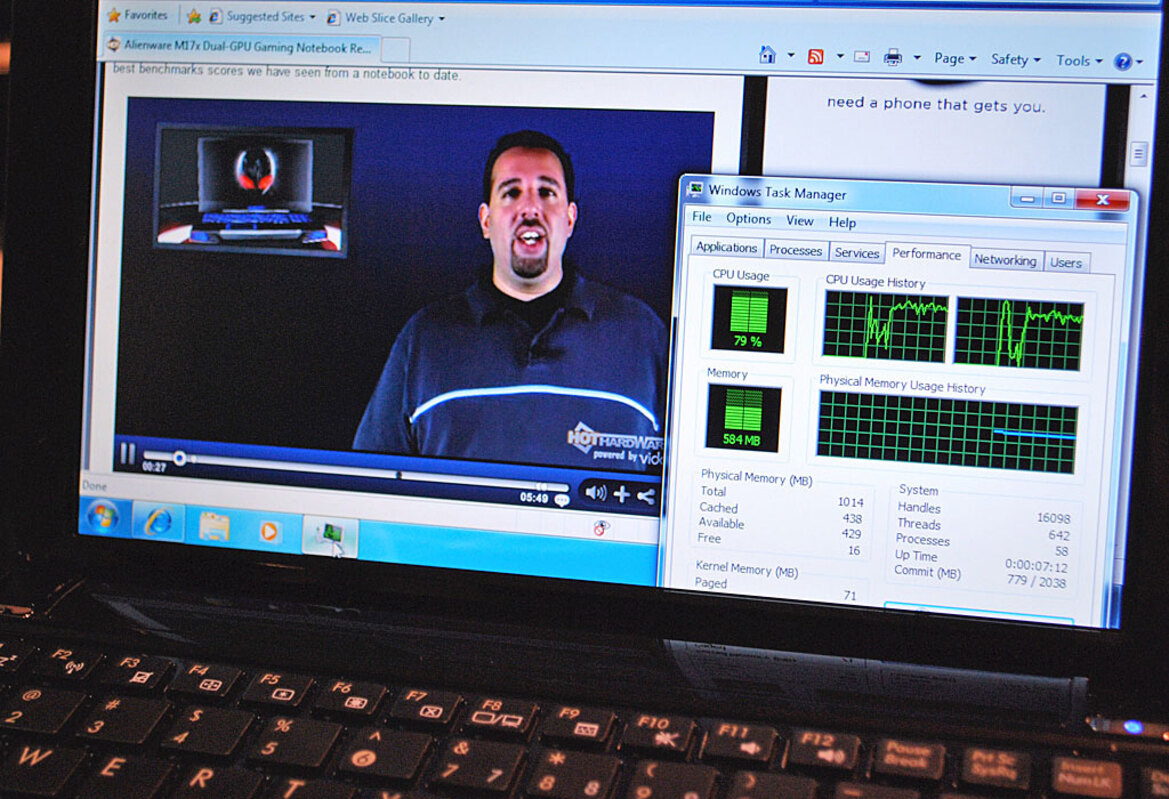 Asus Eee PC1005PE, Atom N450 Pinetrail Launch