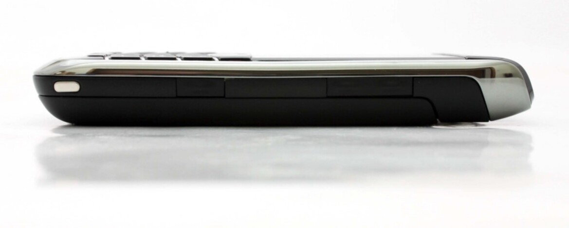 BlackBerry Bold 9700 Review
