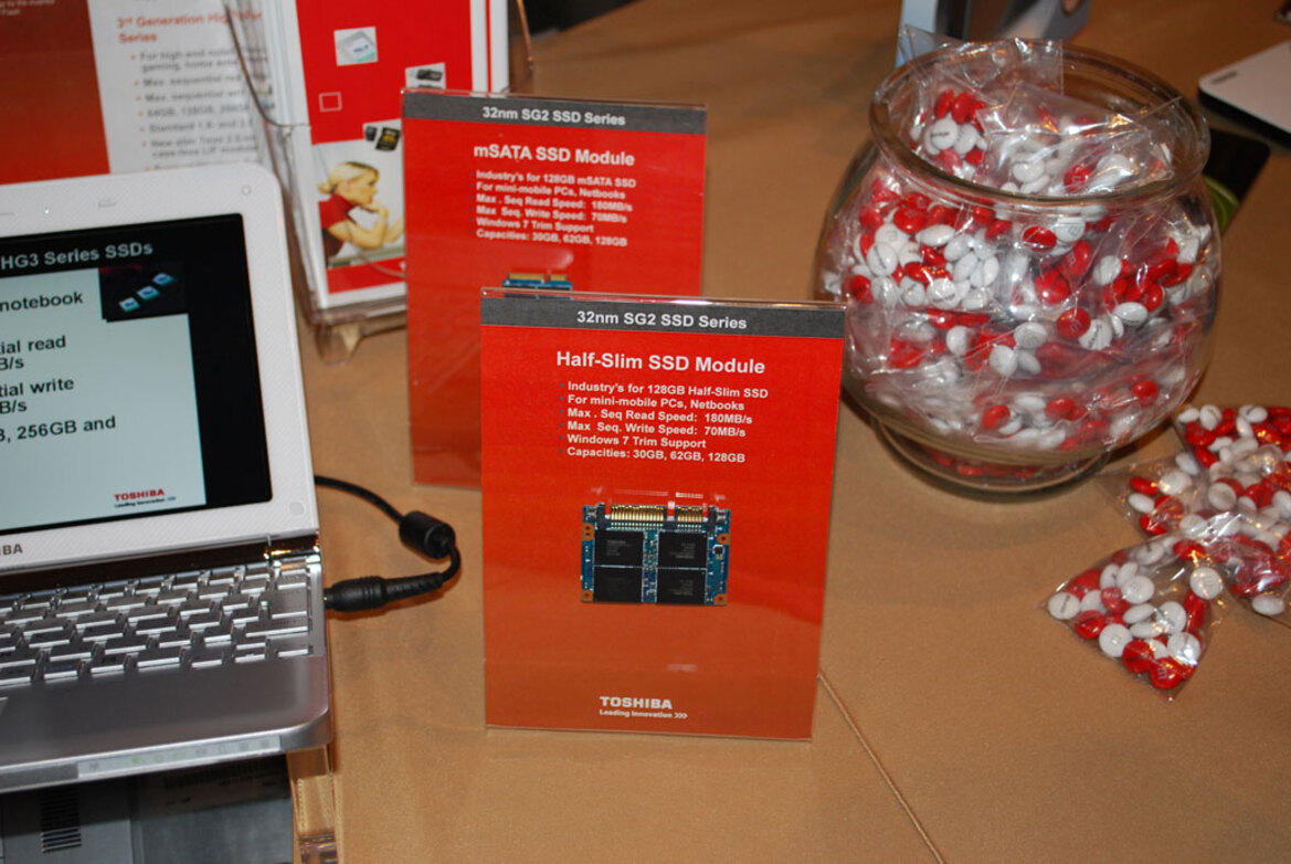 Digital Experience: NVIDIA GF100, Thinkpad Edge