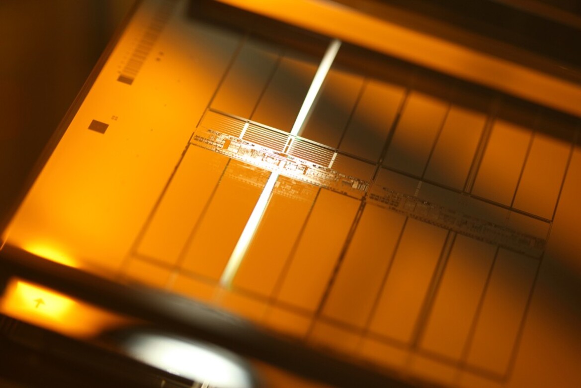 Intel and Micron Unveil 25nm NAND Flash