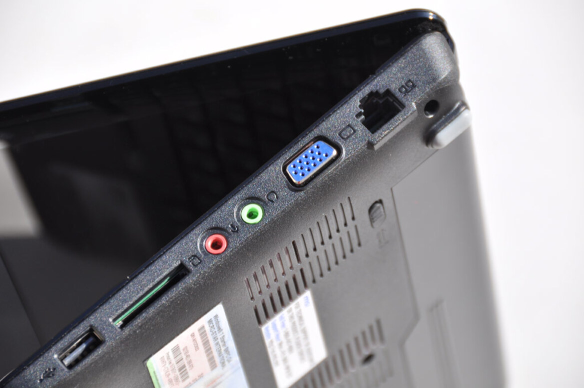 MSI Wind U135 Netbook Review
