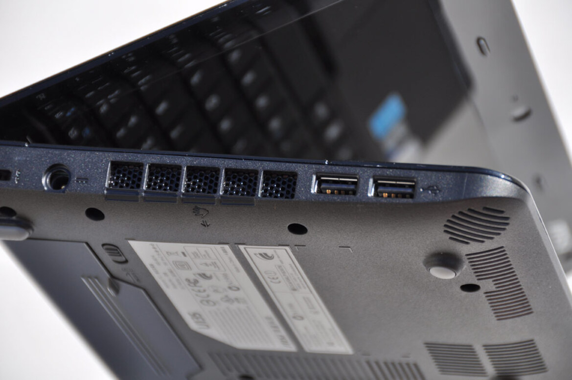 MSI Wind U135 Netbook Review