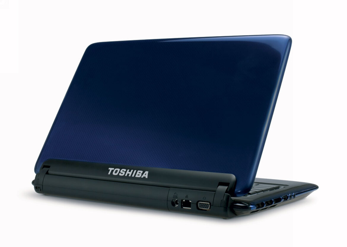 Toshiba Satellite E205-S1904 WiDi Laptop Review