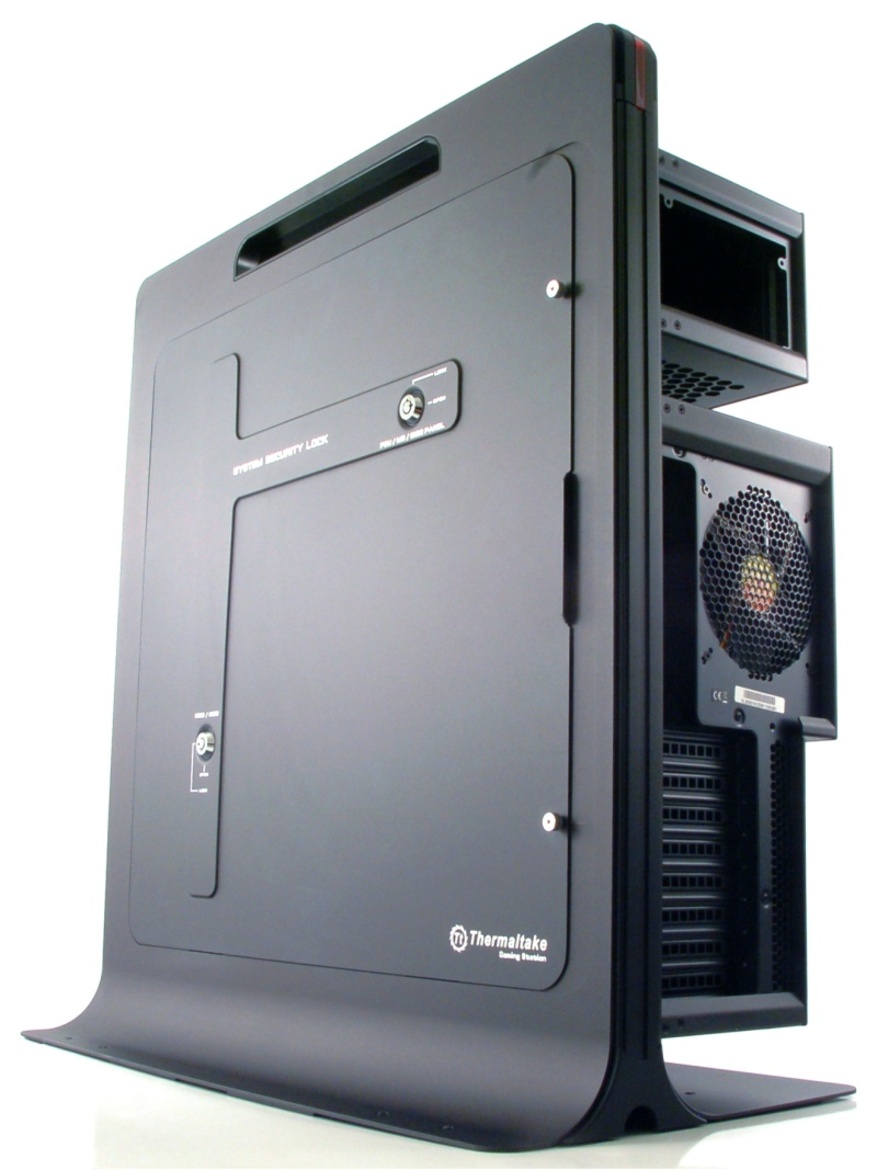 Thermaltake Level 10 Gaming Station Review