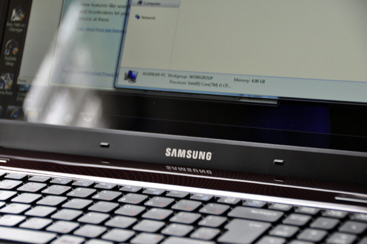 Samsung 15.6" R580 Multimedia Notebook