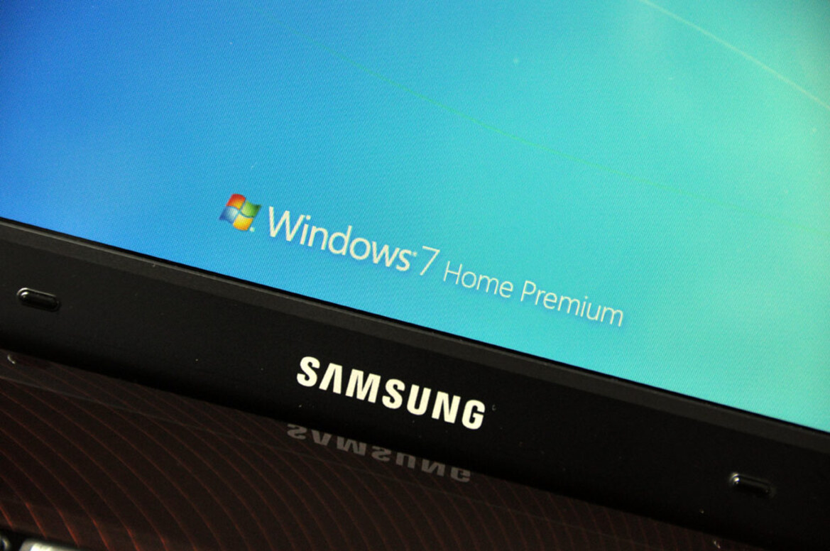 Samsung 15.6" R580 Multimedia Notebook