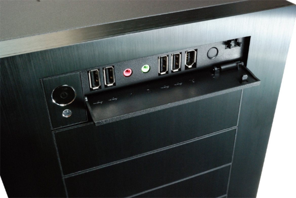 Obsidian Architecture: Corsair 700D/800D Reviewed
