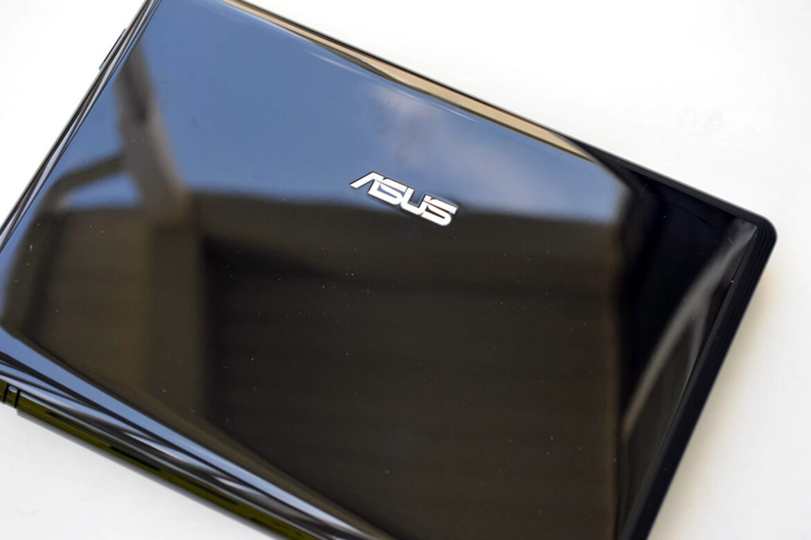 Asus Ion 2-Powered Eee PC 1201PN Review