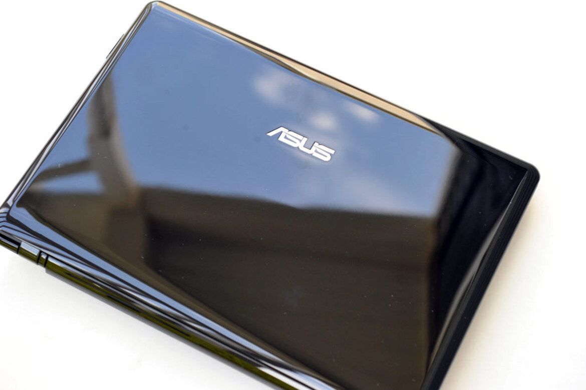 Asus Ion 2-Powered Eee PC 1201PN Review