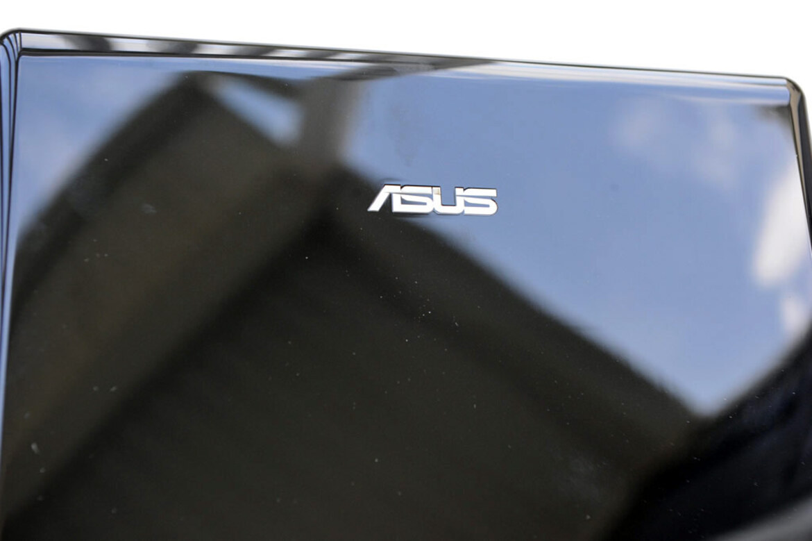 Asus Ion 2-Powered Eee PC 1201PN Review