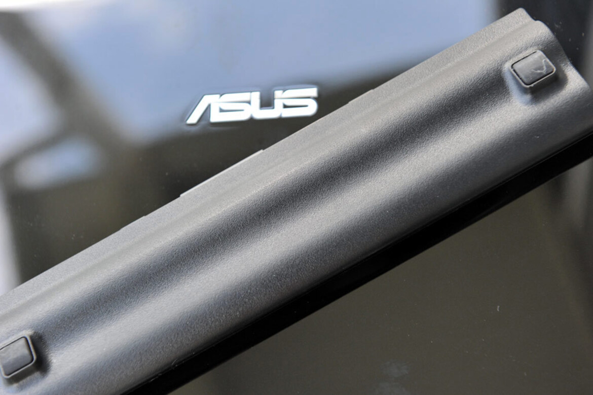 Asus Ion 2-Powered Eee PC 1201PN Review