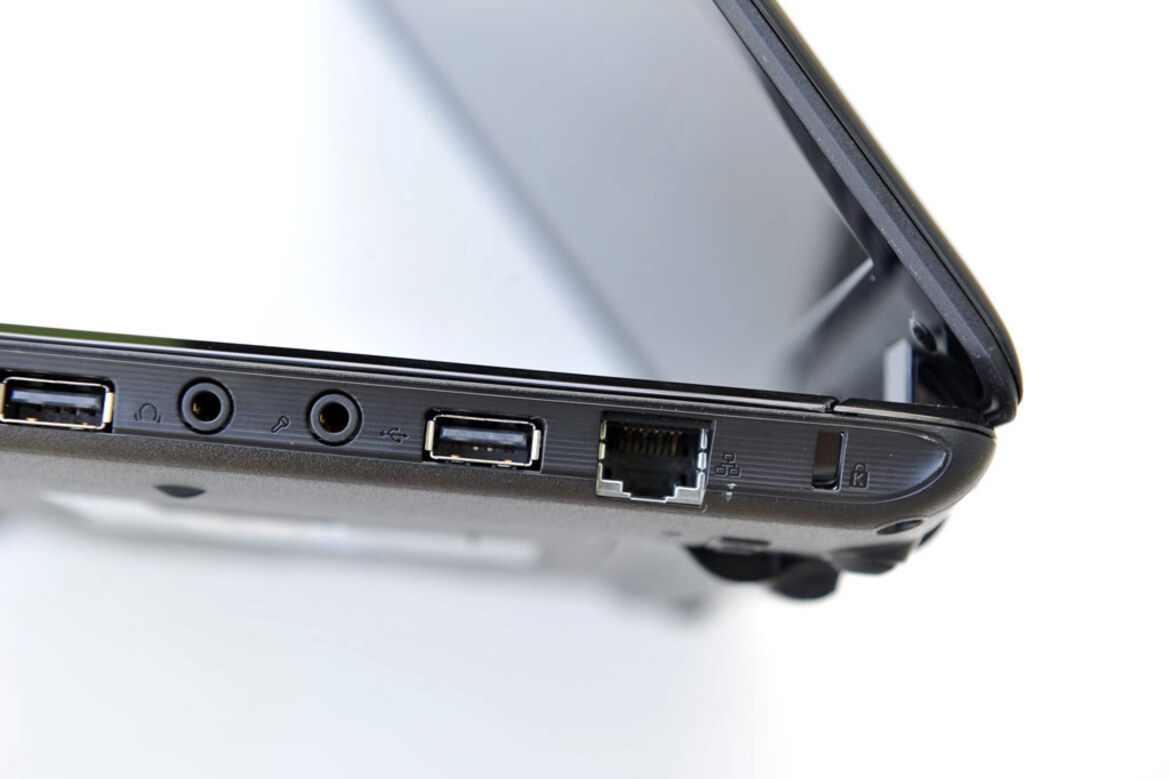 Asus Ion 2-Powered Eee PC 1201PN Review
