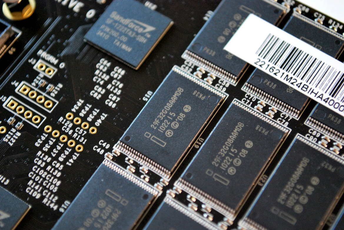 OCZ RevoDrive X2 Review: Killer SSD Performance