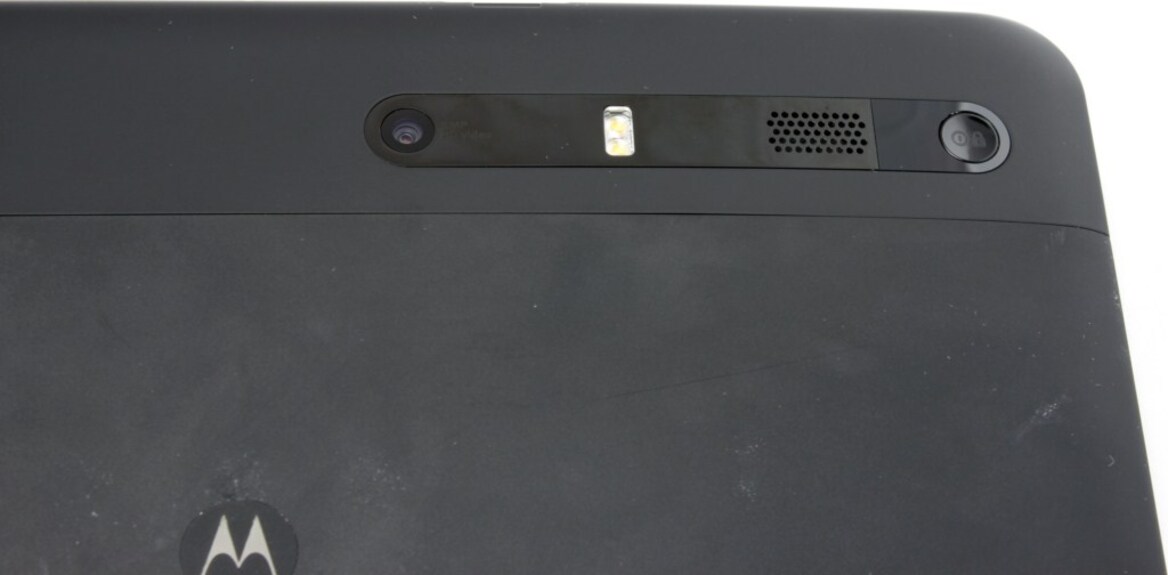 Motorola Xoom Tablet Review - Android 3.0 Arrives 