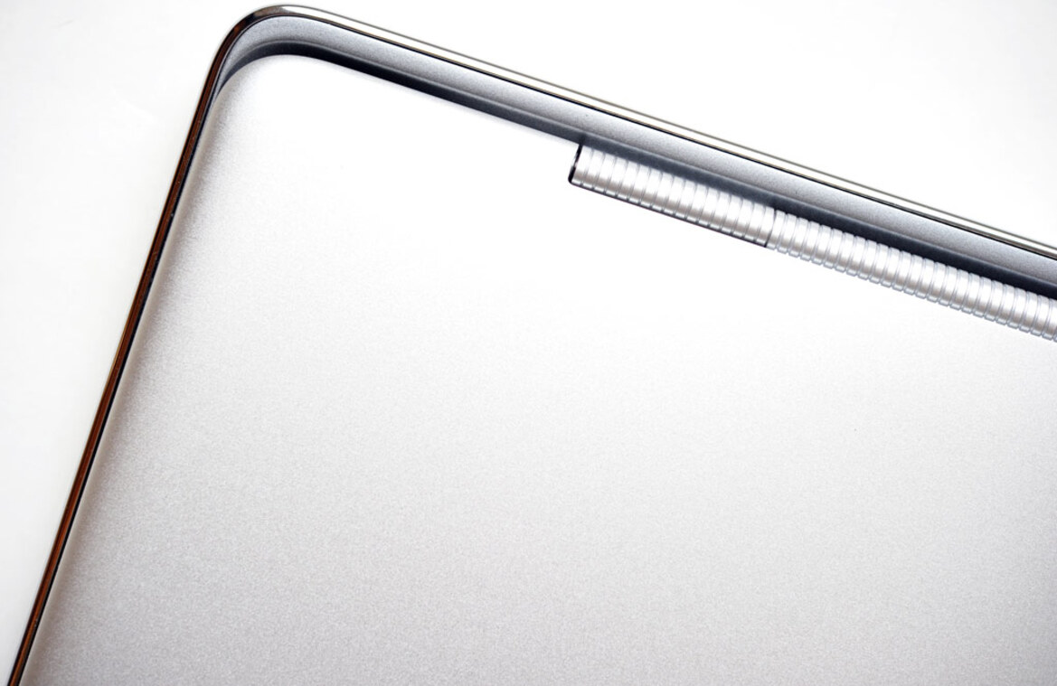 Dell's XPS 15z Ultra Slim Notebook Review