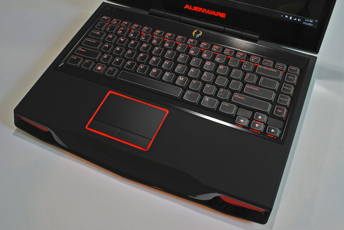 Alienware M14x Gaming Laptop Review