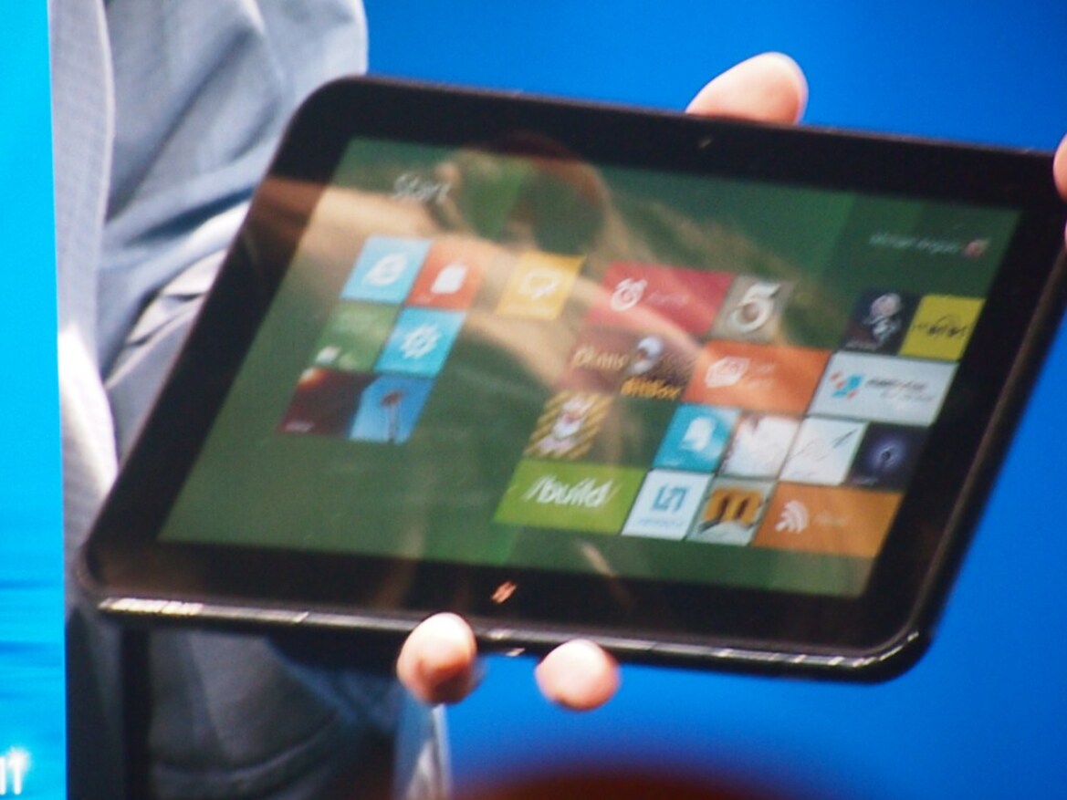 IDF 2011 Eden Keynote: Ultrabooks and Ivy Bridge
