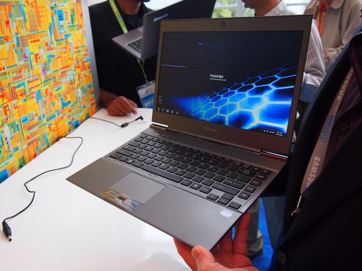 IDF 2011 Eden Keynote: Ultrabooks and Ivy Bridge