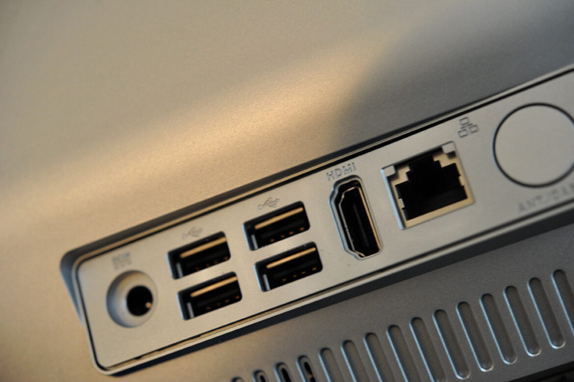 Asus 20" ET2011AUKB-B006E All-In-One PC Review