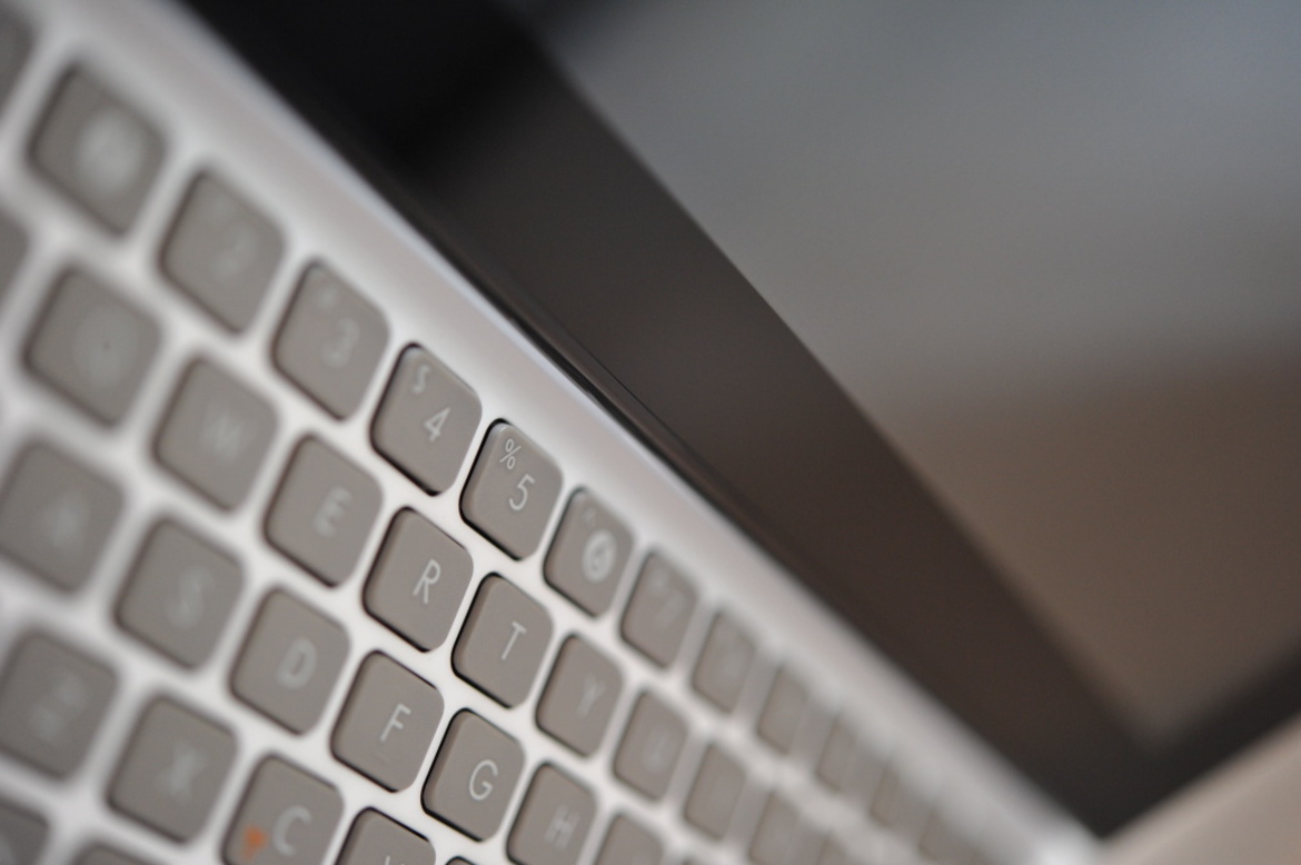 Asus Eee Pad Slider Honeycomb Tablet Review