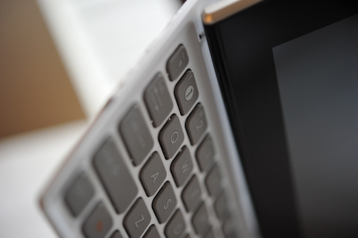 Asus Eee Pad Slider Honeycomb Tablet Review